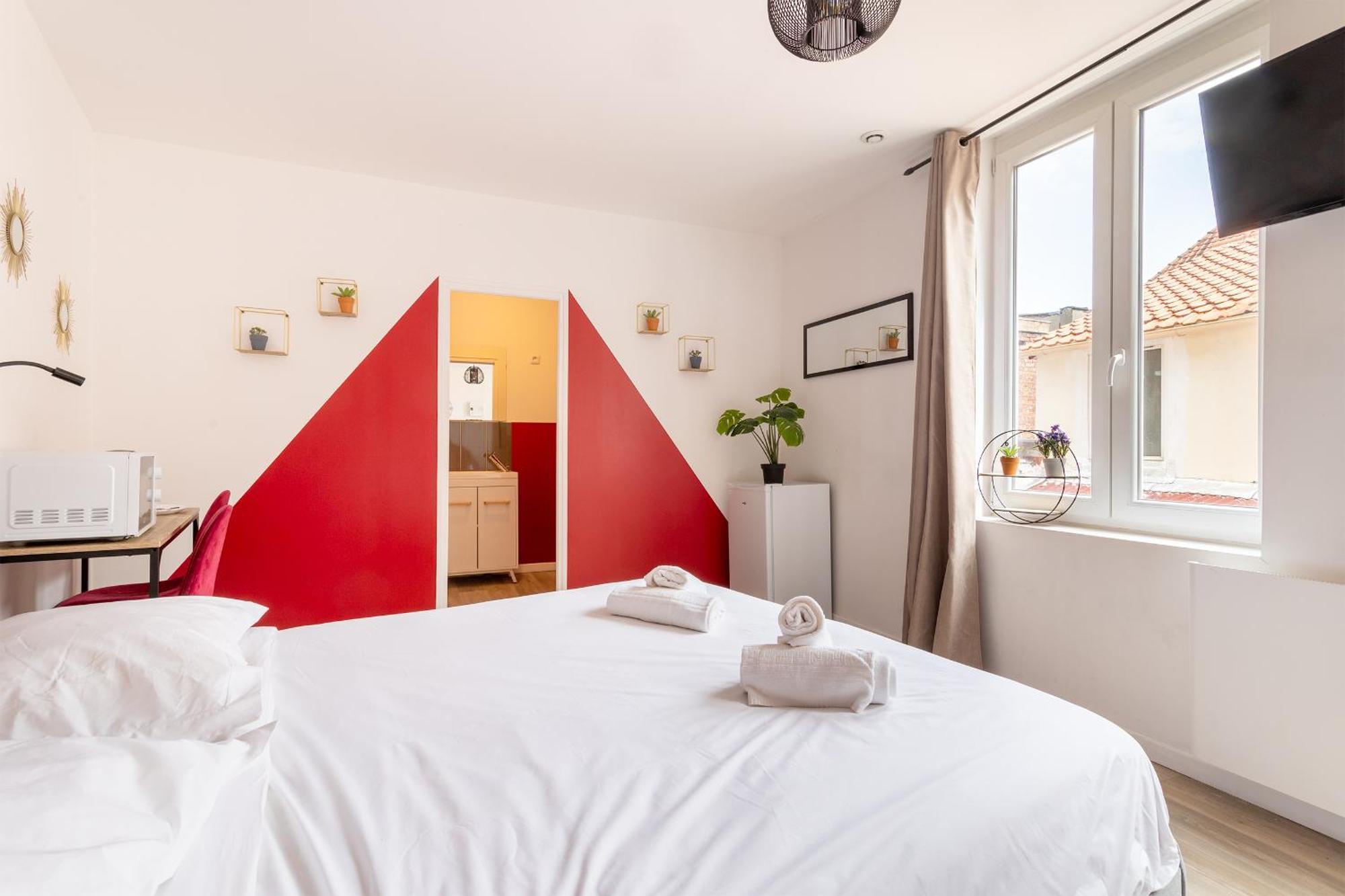 S&K Suite Grande Rue Roubaix - Chambre Spacieuse Et Sdb Privee - Netflix Et Cuisine Eksteriør billede
